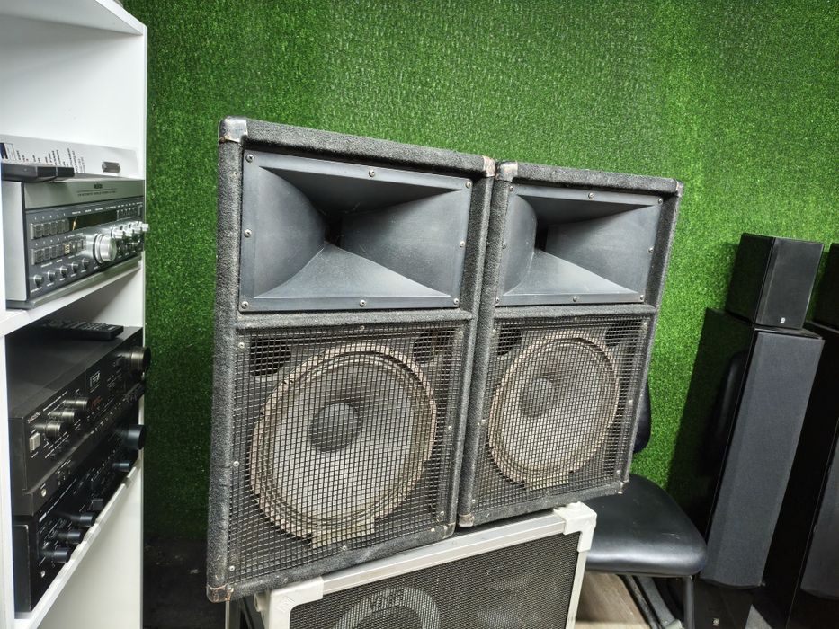 Професионални тонколони YAMAHA S-112