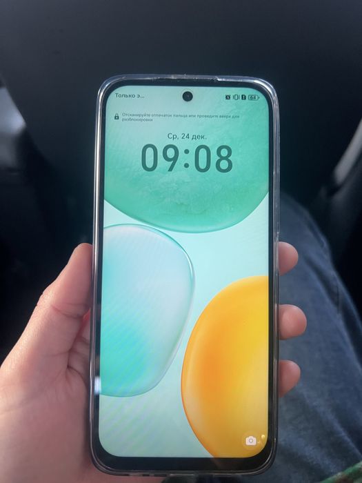 Xonor x6c srochna sotiladi