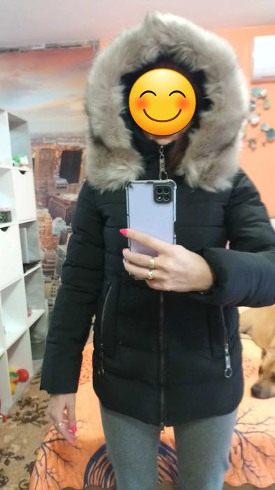 Дамско Зимно дълго яке.Размер S Чисто ново без забележки.