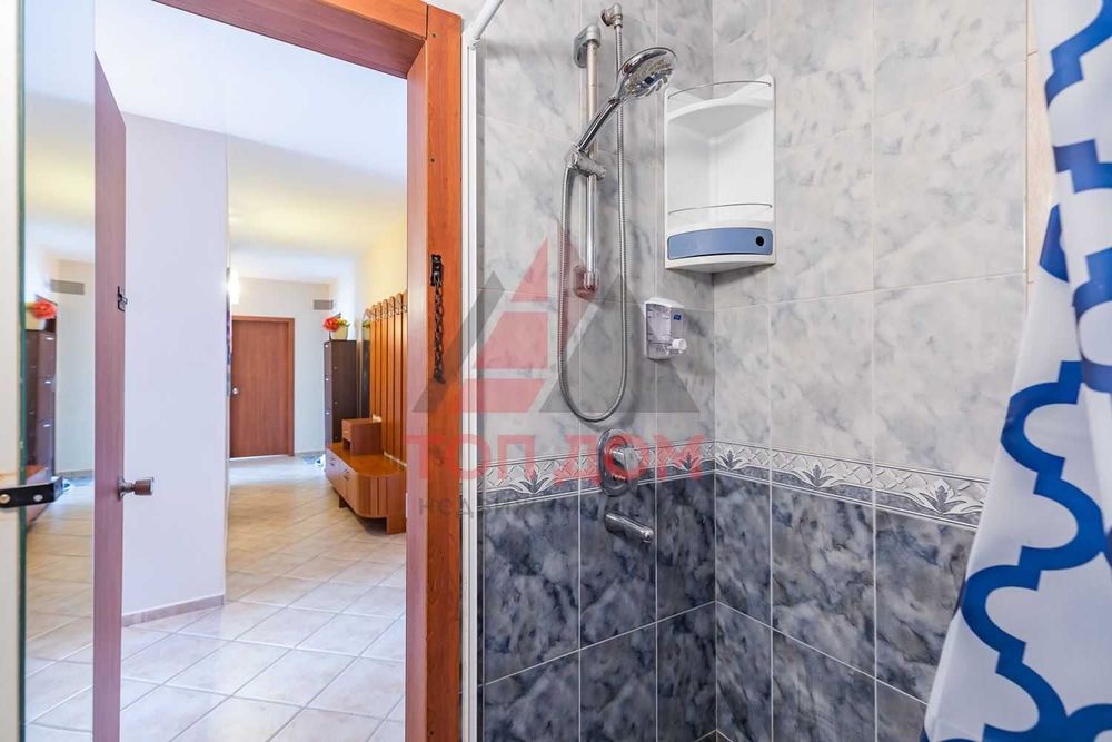 Продава се Четиристаен апартамент в Варна, Център - 150 кв.м за 3333 €/кв.м - Снимка #21