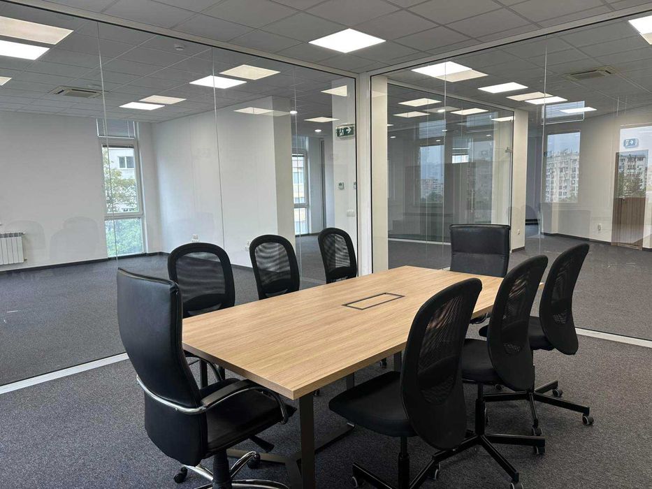 ОФИС ПОД НАЕМ – 208 кв.м