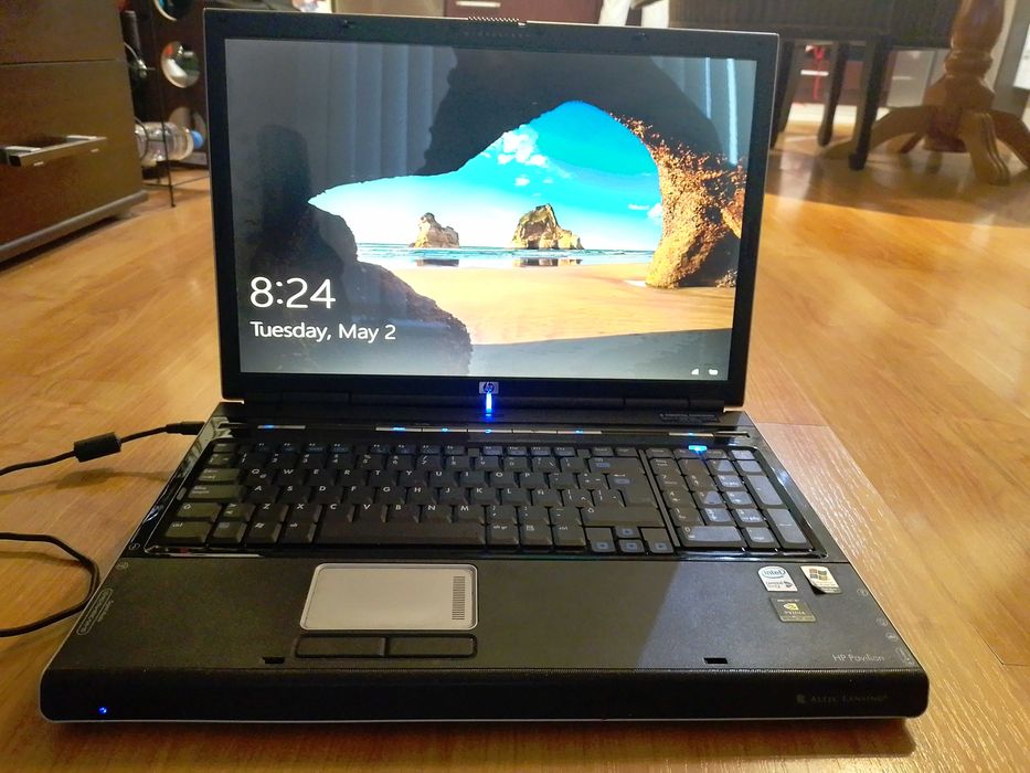 Лаптоп HP - nvidia GeForce 7600, intel core 7200, RAM 4GB