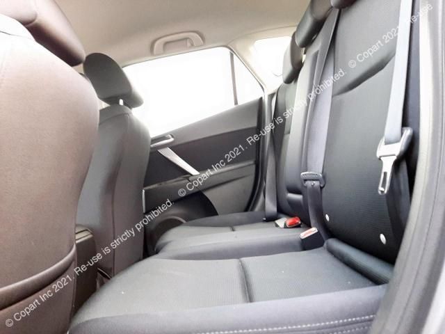 Dezmembrez Mazda 3 BL 2.2 tdi