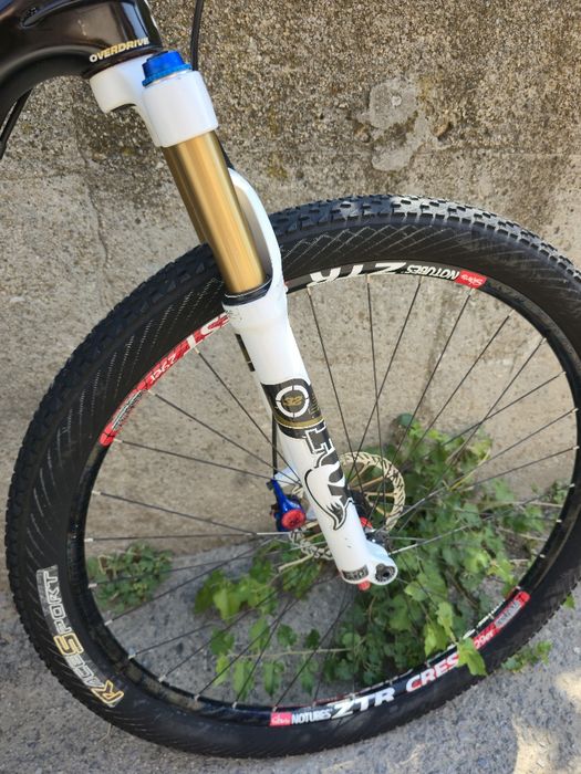 Карбонов планински велосипед Giant XTC 29 цола Fox 32 Kashima 2х10 Sram XO Карбонови курбели М размер рамка, Formula R1 спирачки DT swiss капли
