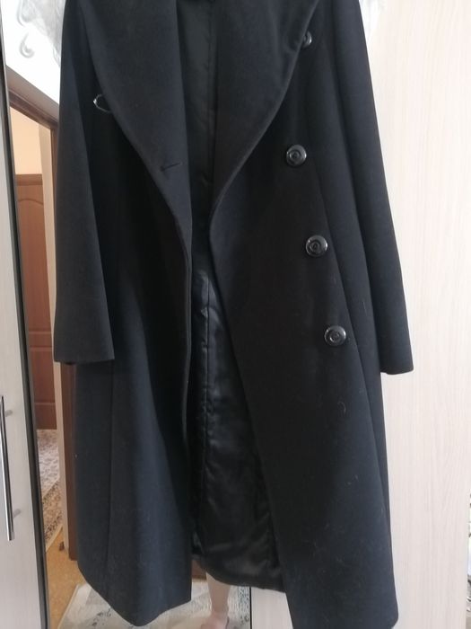 Продам пальто осень-весна