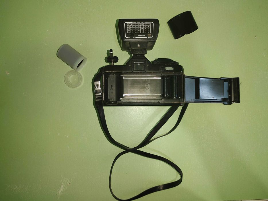 Фотоаппарат YASHICA FX-3