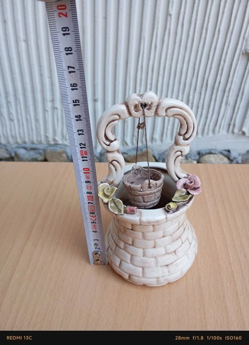 Порцеланов кладенец