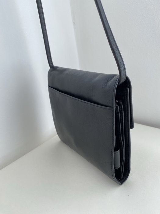 Малка многофункционална чанта от естествена кожа