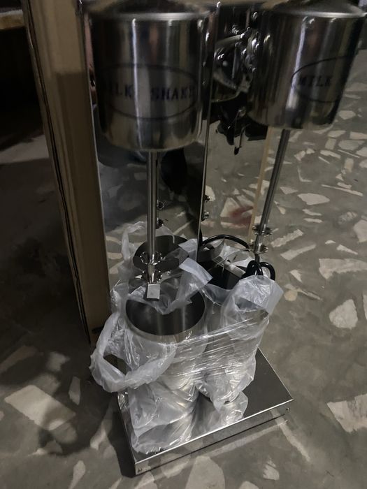 Коктейльный миксер двухпостовой