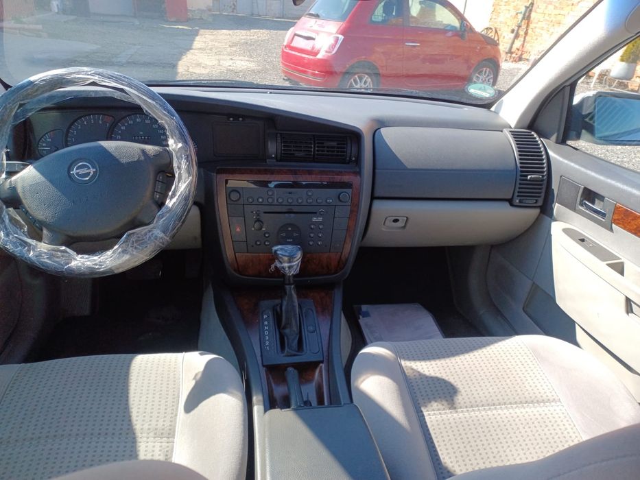 Vand Opel Omega 2.2 benzina automat neinmatriculat