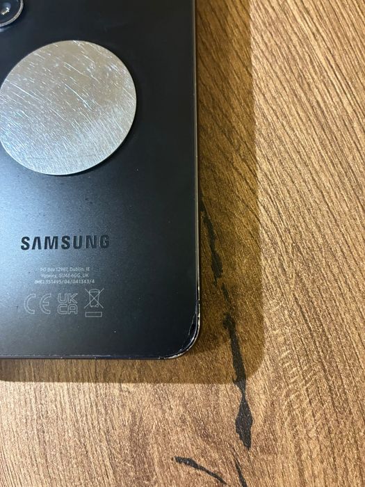 Samsung Galaxy S23 128GB Rom 8GB Ram