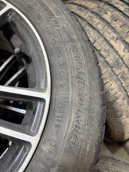 Продам диски с резиной 185/60/14