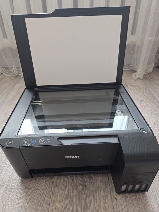 Продам цветной принтер