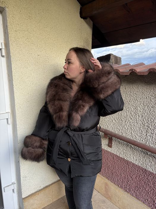 Geaca de fas NOUA cu blana de vulpe