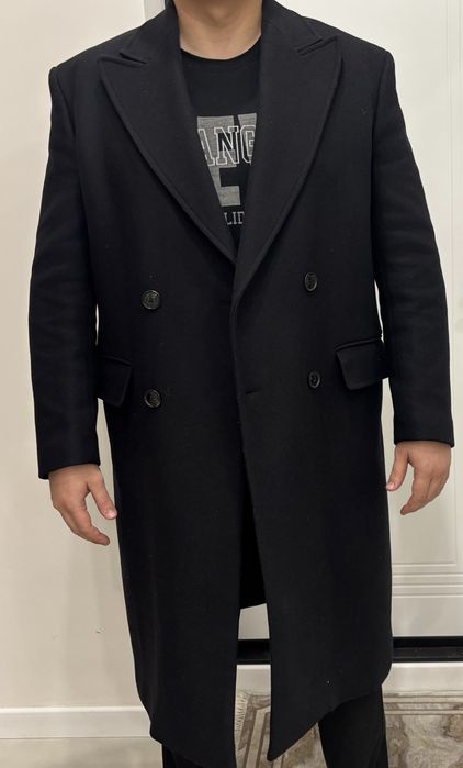 Продам пальто ZARA черного цвета