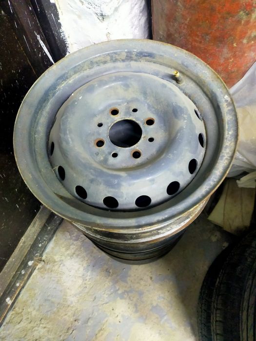 Продам диск р13 состояние отличное