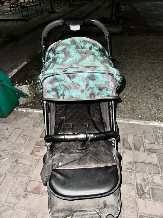 Продам детскую коляску