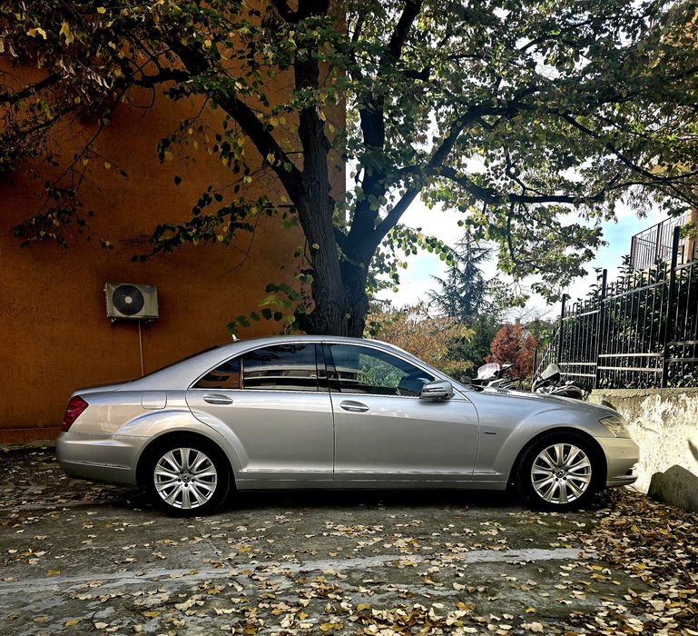 Mercedes S350 2010 facelift w221