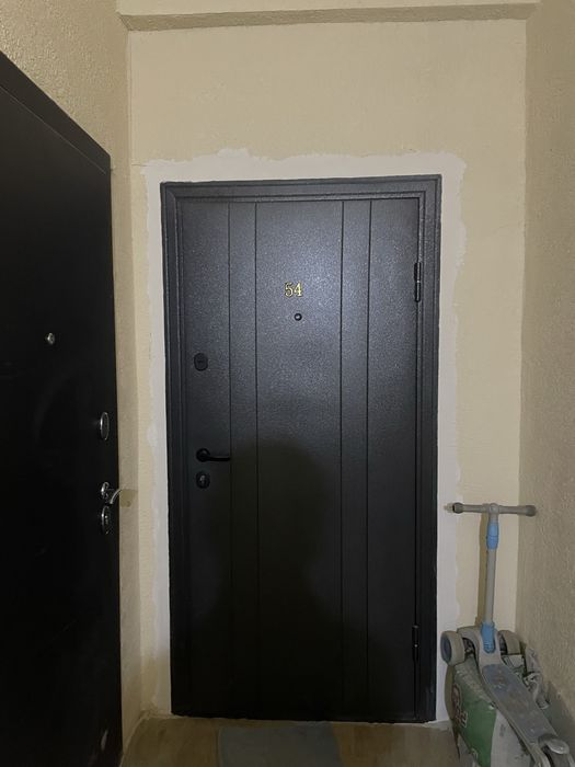 Sergeli, Quruvchi 12- metro yonida 1- xona 2 xona qilingan kvartera