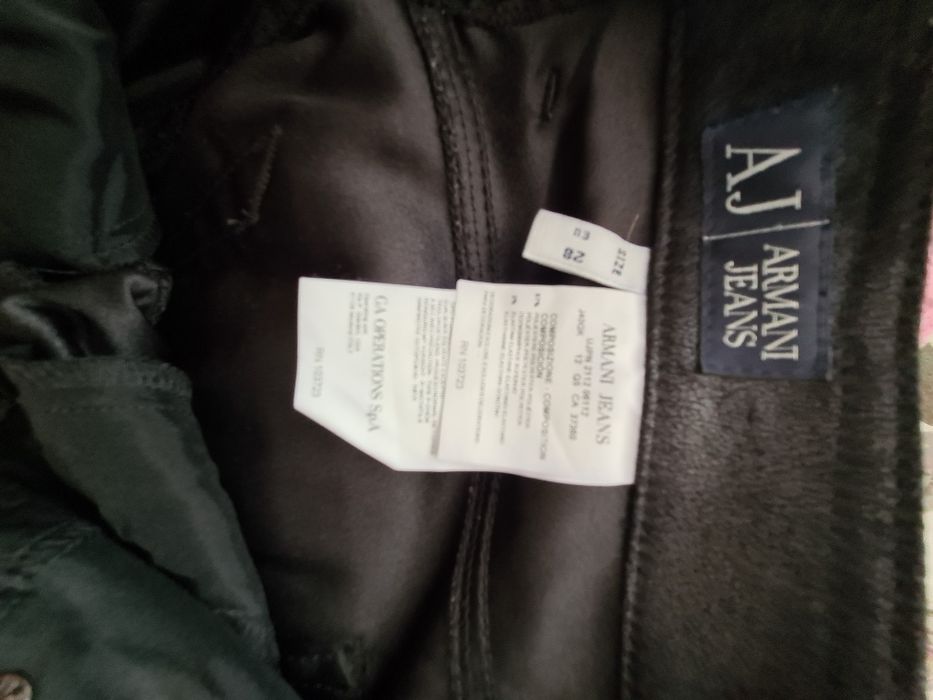Pantaloni Armani de dama Originali