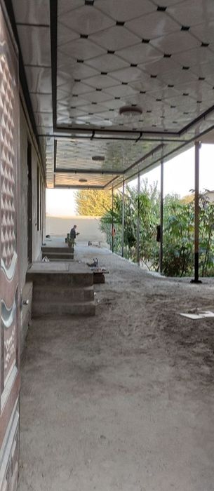 Karmana 5 xonali hovli sotiladi