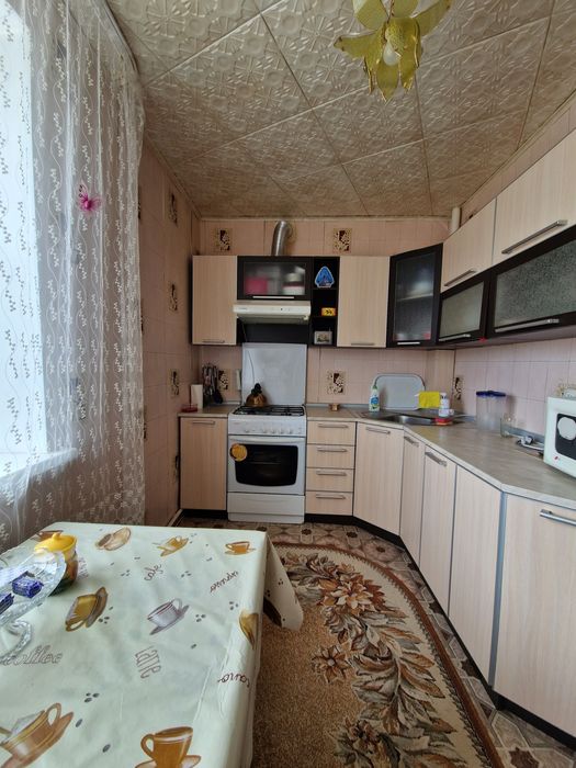 Продам 2кв 50 квм жм Жилянка