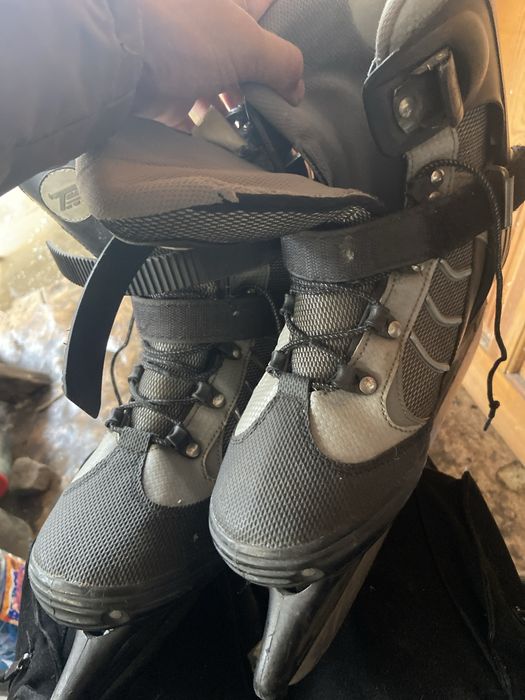 Продам коньки 43 размер