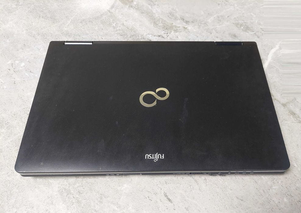 Лаптоп Fujitsu E751, 15,6", i5-2520M, 8GB RAM, 120GB SSD