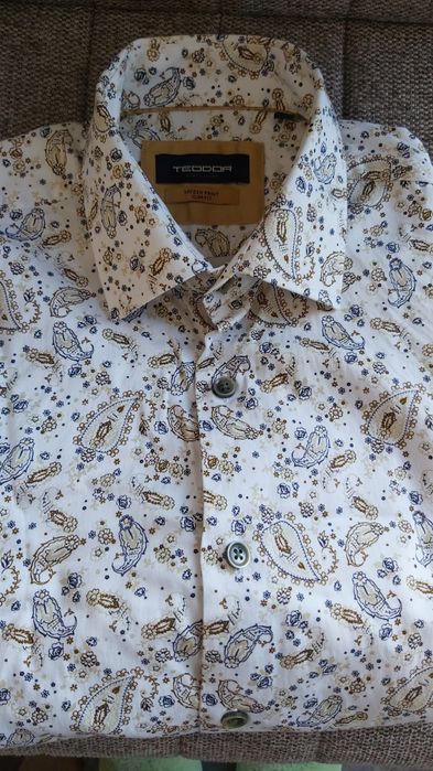 Мъжка риза с дълъг ръкав Теодор размер S 37-38