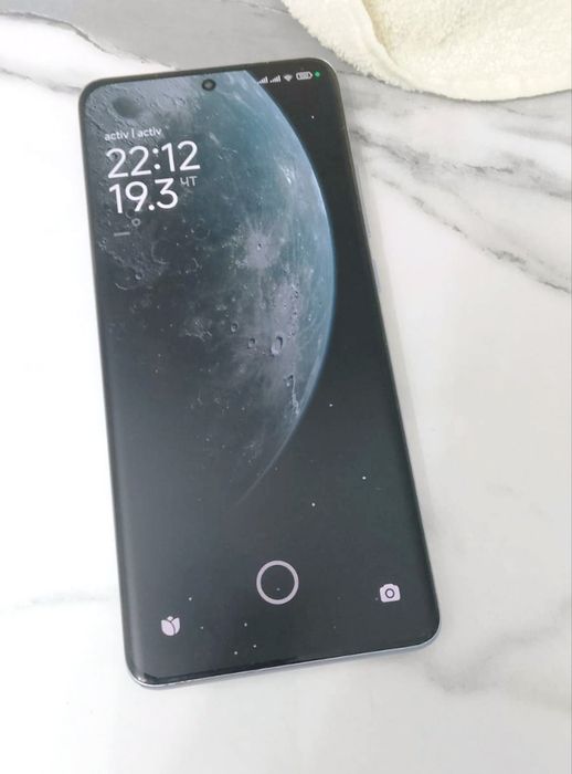 Xiaomi 12 256 гига снапдрагон 8ген 1