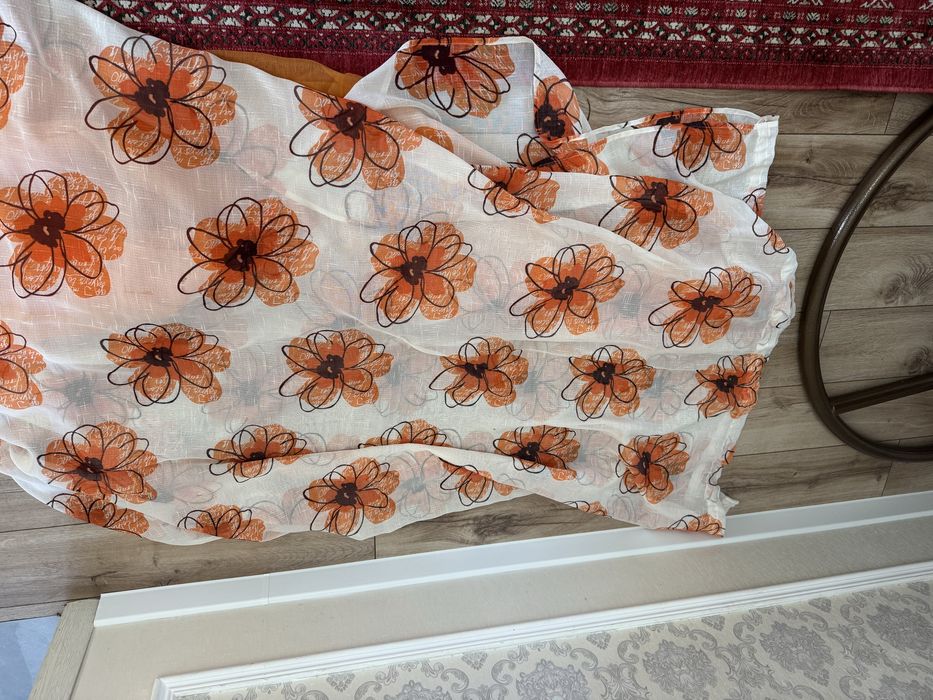 Продам недорого тюль.