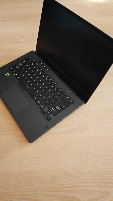 Лаптоп ASUS ROG Zephyrus G14 GA401HR.416