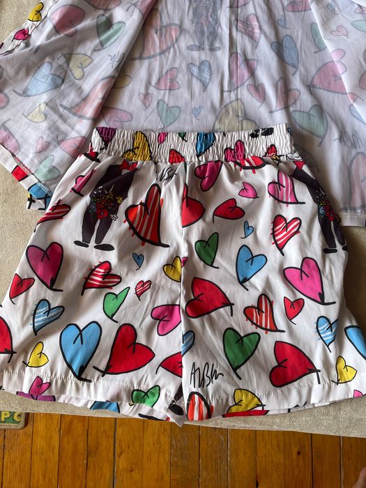 Продавам дамски комплект