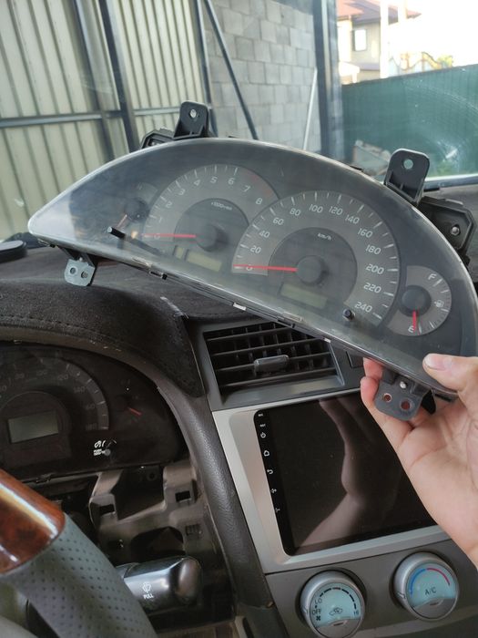 Щиток прибор камри 40