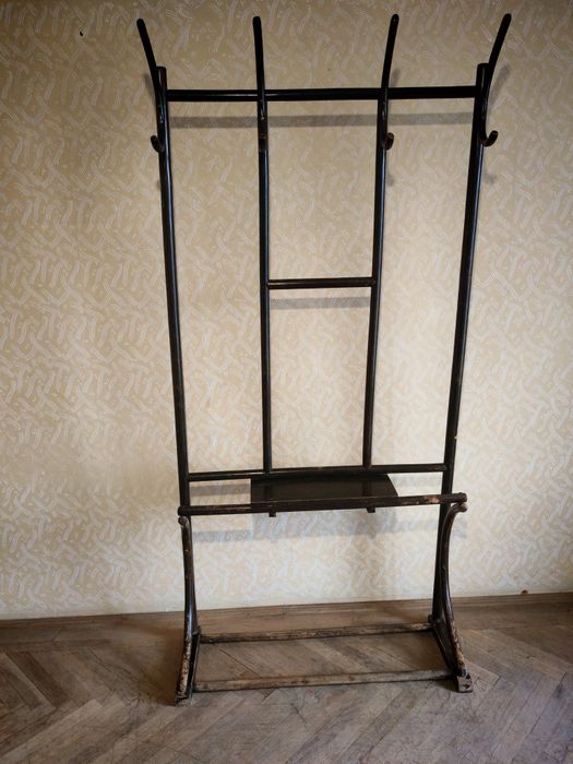 Cuier vechi-pentru recondiționat