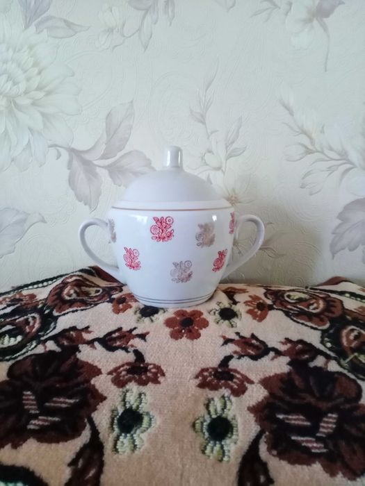 Продаю сахарницу советского периода (СССР), новая