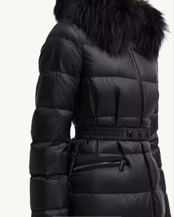 Пуховик монклер оригинал