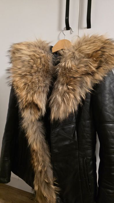 НОВО Дамско яке естествена кожа с пух