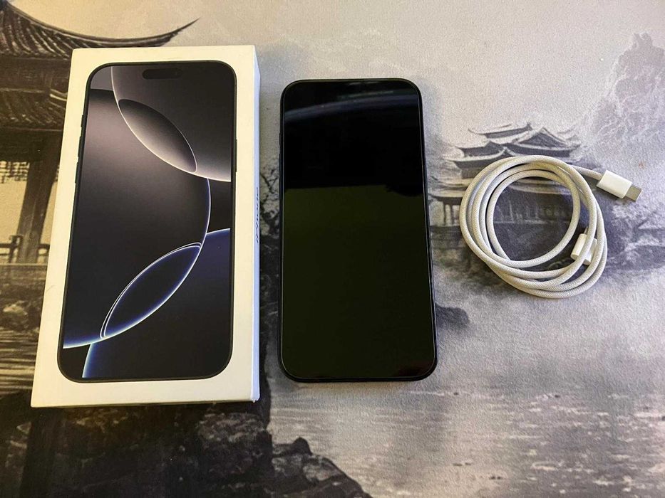 Vand iphone 16 pro max 1tb 100% baterie