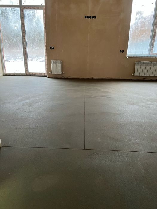 Сухой полусухой стяжка