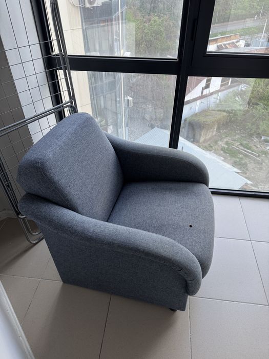 Два кресла на продажу самовывоз