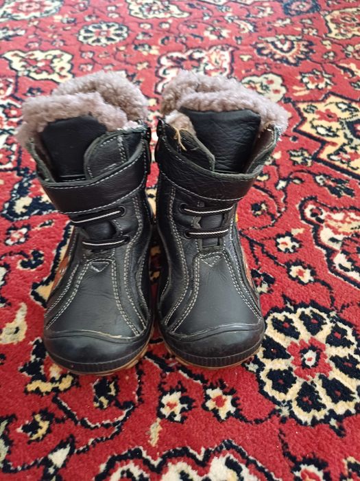 Детский сапог зимный размер 26 черного цвета