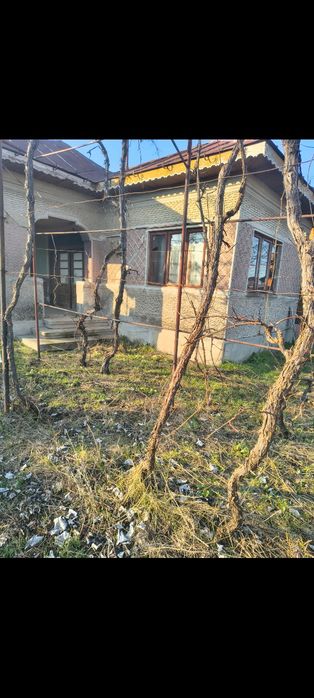 Teren de vanzare judetul Dambovita comuna Vladeni, 4500 mp , acte la zi