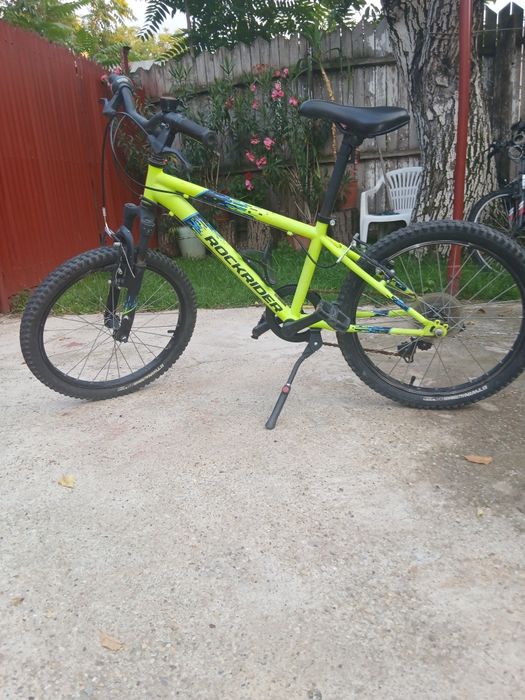 Vând bicicletă in stare bună.