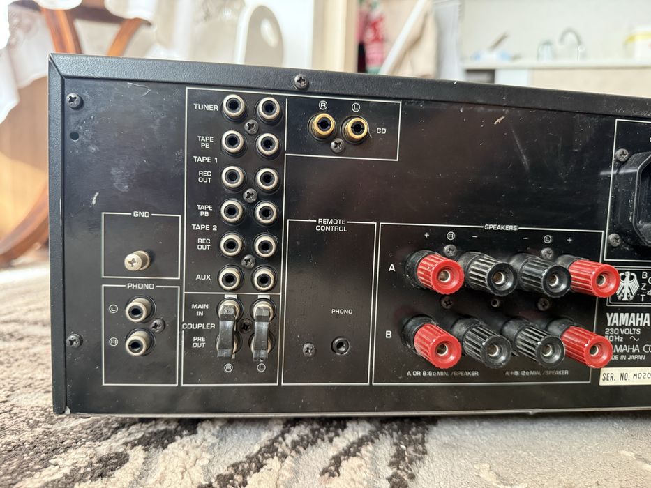 Yamaha AX-870 Качествен стерео усилвател