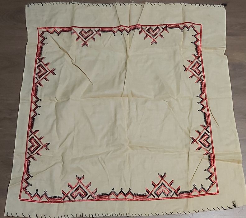 Ръчно плетени и тъкани карета