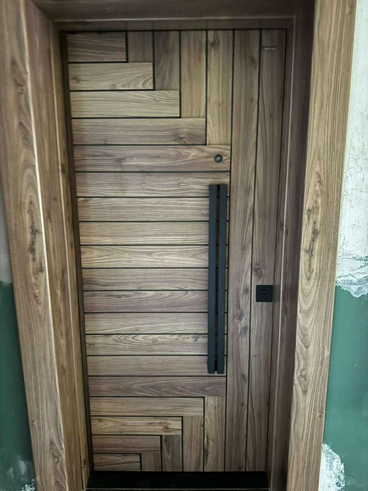 Продава се Тристаен апартамент в Казанлък - 106 кв.м за 1732 €/кв.м - Снимка #14