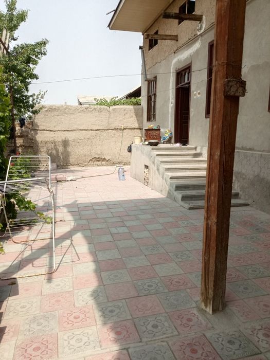 Quruq yer sotiladi yashash uchun