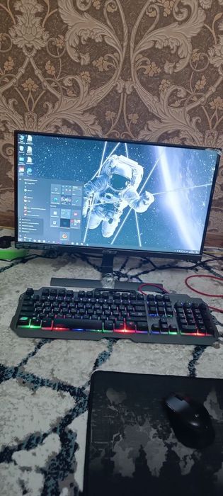 Компыютер сотилади столний