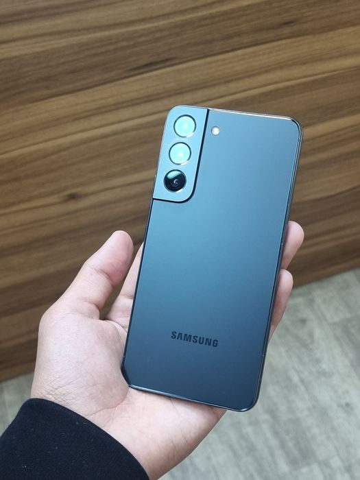 Samsung galaxy s22 5G 8/256gb holati xarxil